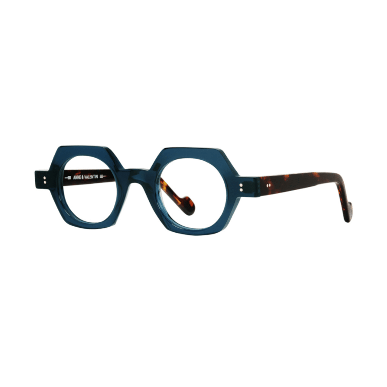 a&v delpy 23c09 profil